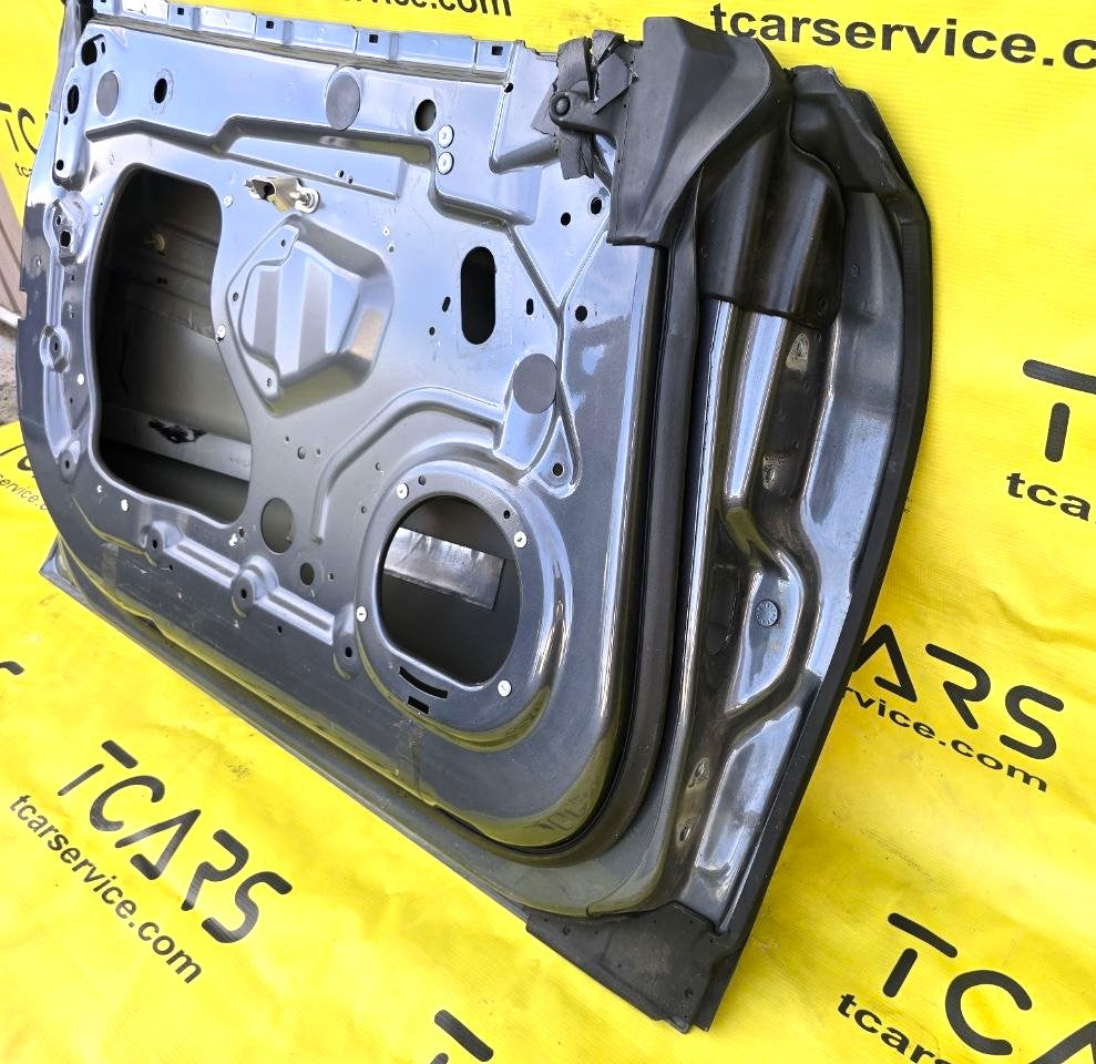 Tesla Model S 2012-2016 Front Left Door (Dolphin Gray - PMTG) - OEM (used) 6006662-E0-E