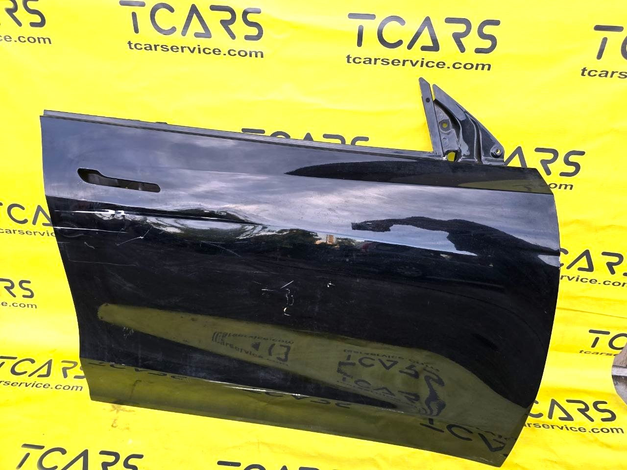 Tesla Model Y 2020-2025 Front Right Door (Black - PBSB) - OEM (used) 1501462-E0-A
