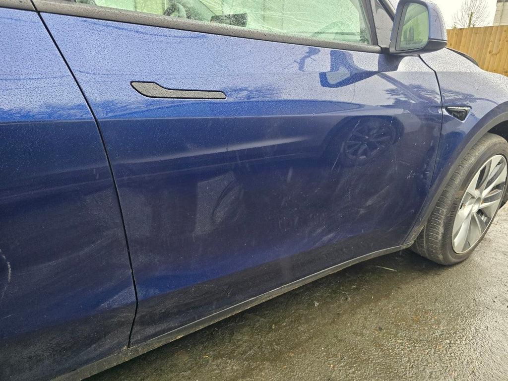 Tesla Model Y 2020-2025 Front Right Door - Full Assembly (Deep Blue Metallic-PPSB) OEM (used) 1501462-E0-A