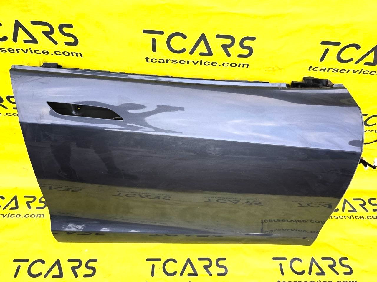 Tesla Model S 2012-2016 Front Right Door (Steel Gray - PMNG) - OEM (used) 6006622-E0-E