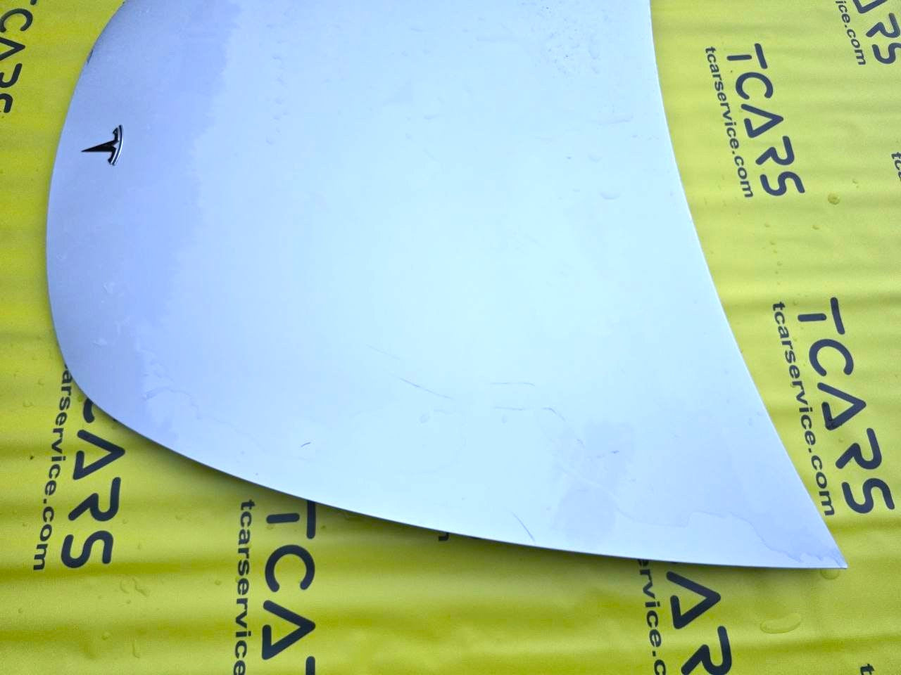 Tesla Model Y 2020-2025 Hood Bonnet Panel Cover (Pearl White - PPSW) - OEM (used with damages) 1493370-E0-A