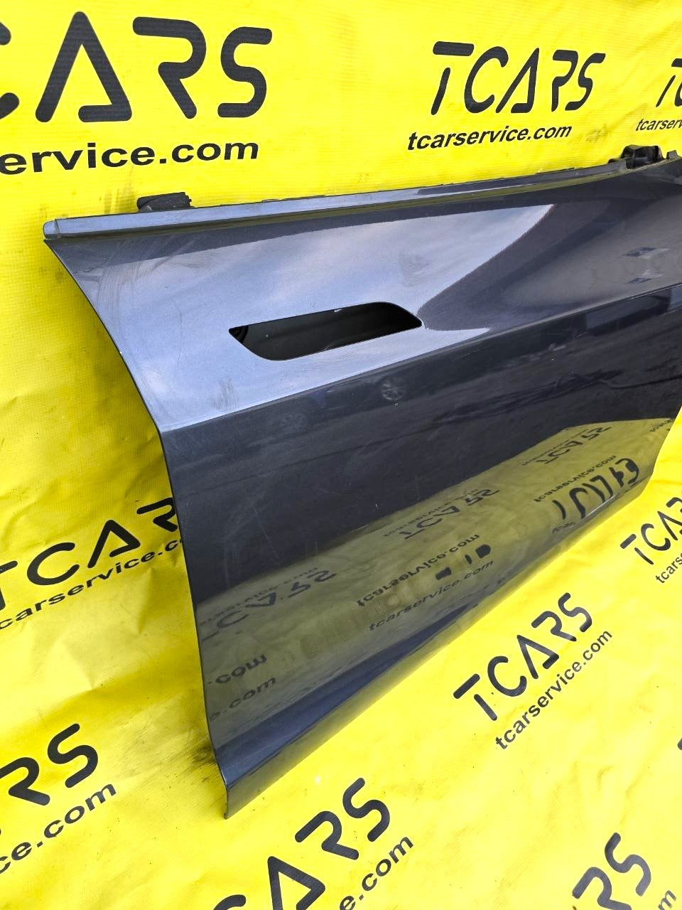 Tesla Model S 2012-2016 Front Right Door (Steel Gray - PMNG) - OEM (used) 6006622-E0-E