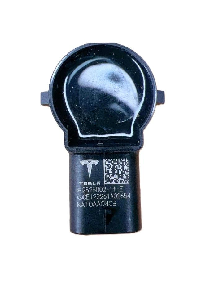 Tesla Model Y 2020-2025, SP 2021-2025, XP 2021-2025 Ultrasonic UPA Sensor Radial - Pearl White - New 2525002-11-D