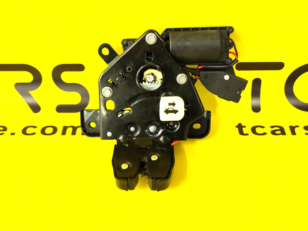 Tesla Model 3 2017-2023, 3 Highland, Y 2020-2025, Y Juniper Liftgate Latch OEM (used) 1500604-00-B
