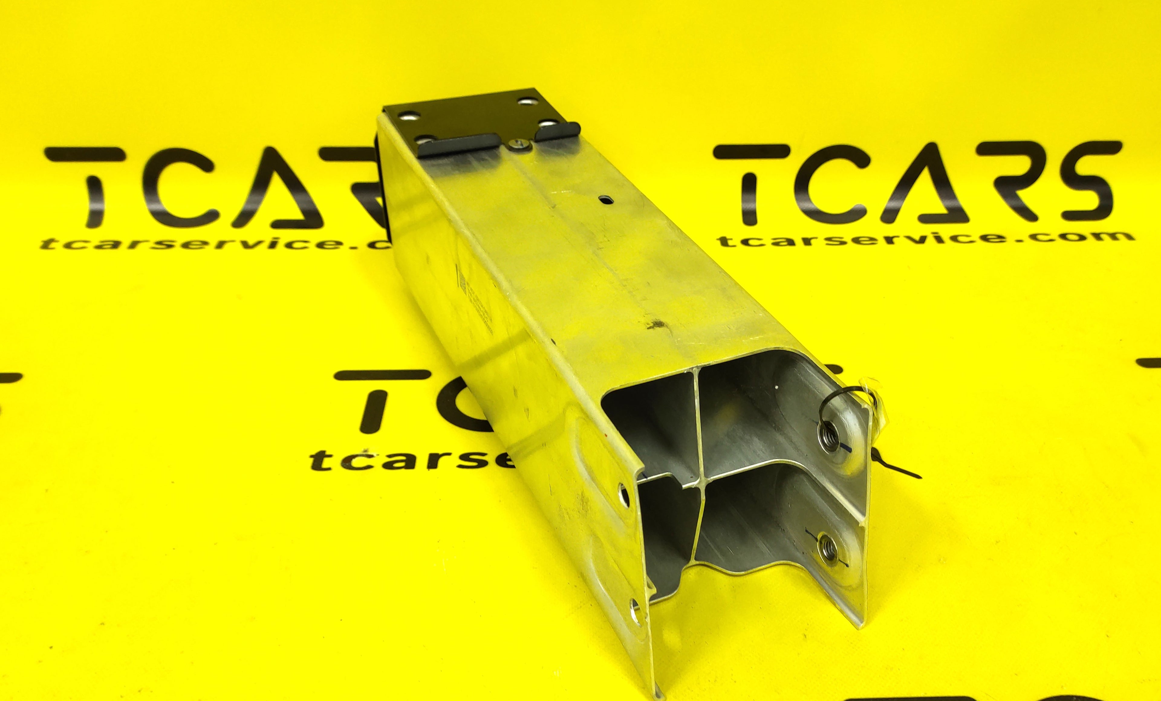 Tesla Model Y 2020-2025, Y Juniper Upper Crush Ankle Catcher Left Side LH OEM (used) 1487461-00-E