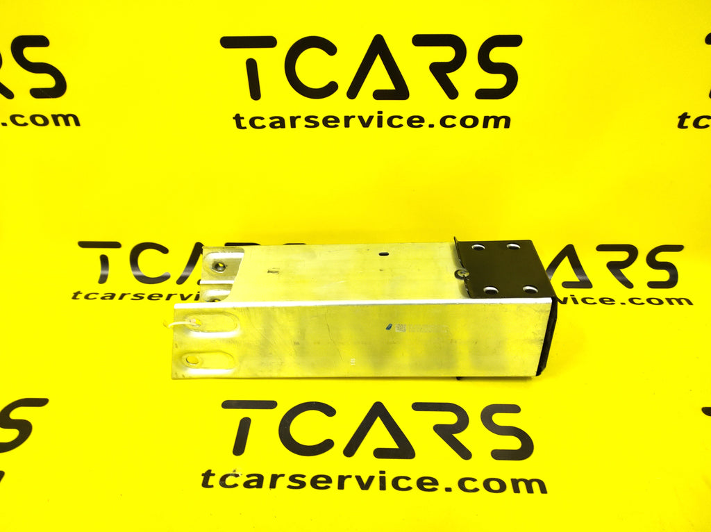 Tesla Model Y 2020-2025, Y Juniper Upper Crush Ankle Catcher Right Side RH OEM (used) 1487462-00-C