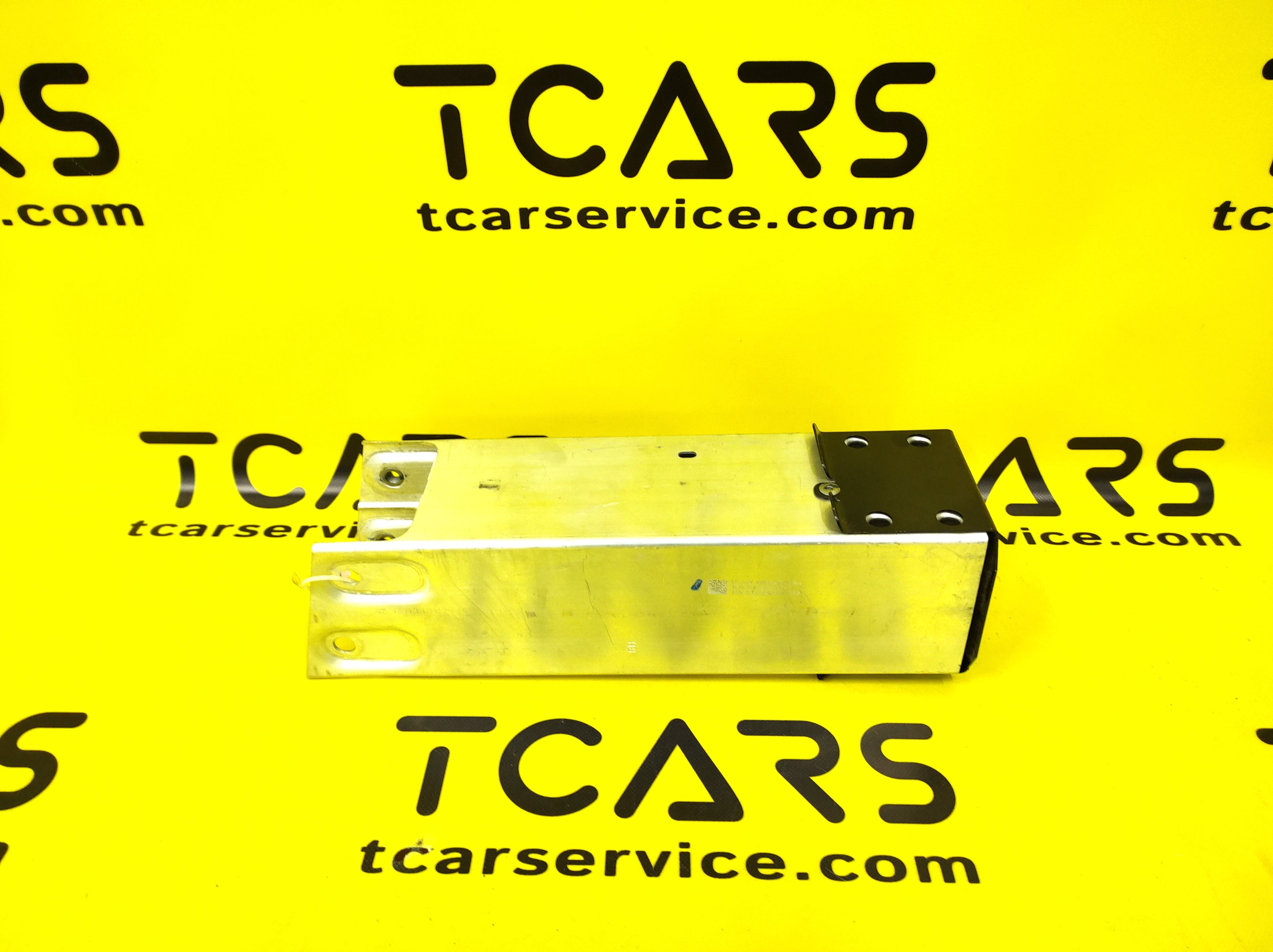 Tesla Model Y 2020-2025, Y Juniper Upper Crush Ankle Catcher Right Side RH OEM (used) 1487462-00-C