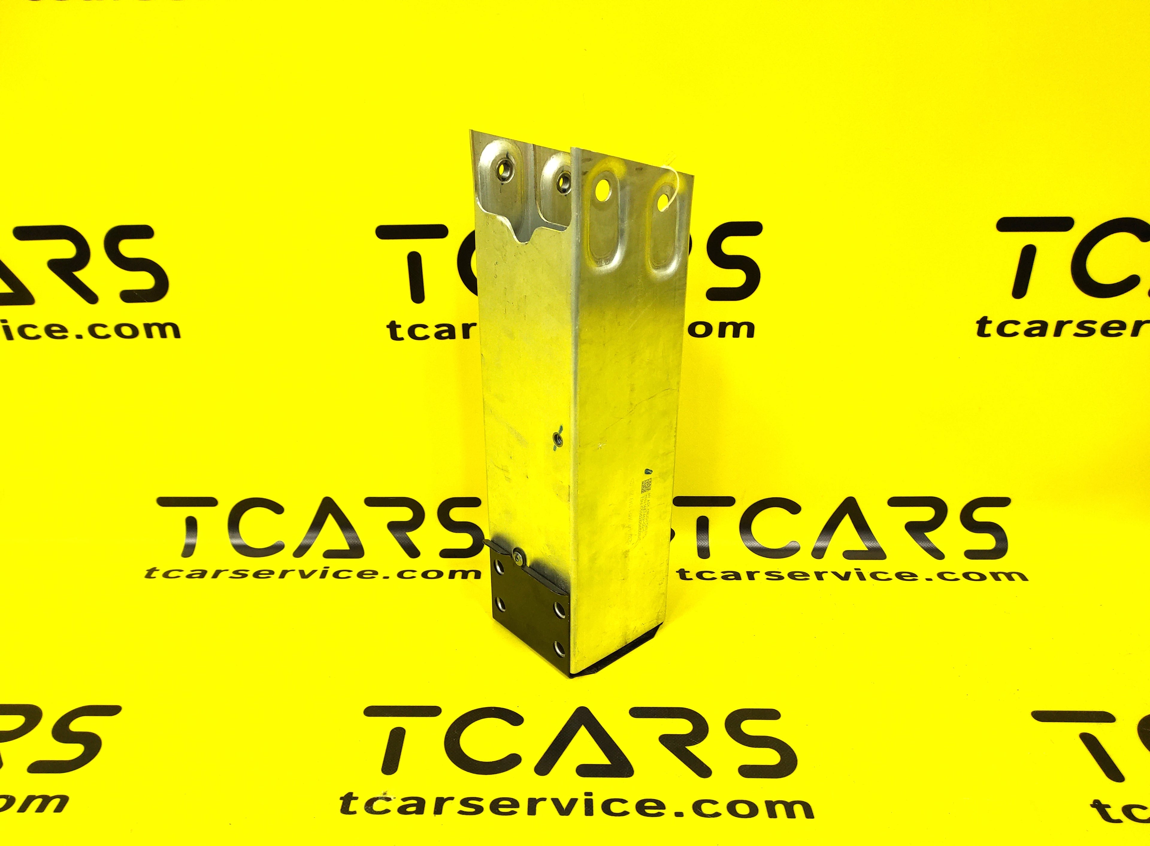 Tesla Model Y 2020-2025, Y Juniper Upper Crush Ankle Catcher Right Side RH OEM (used) 1487462-00-C