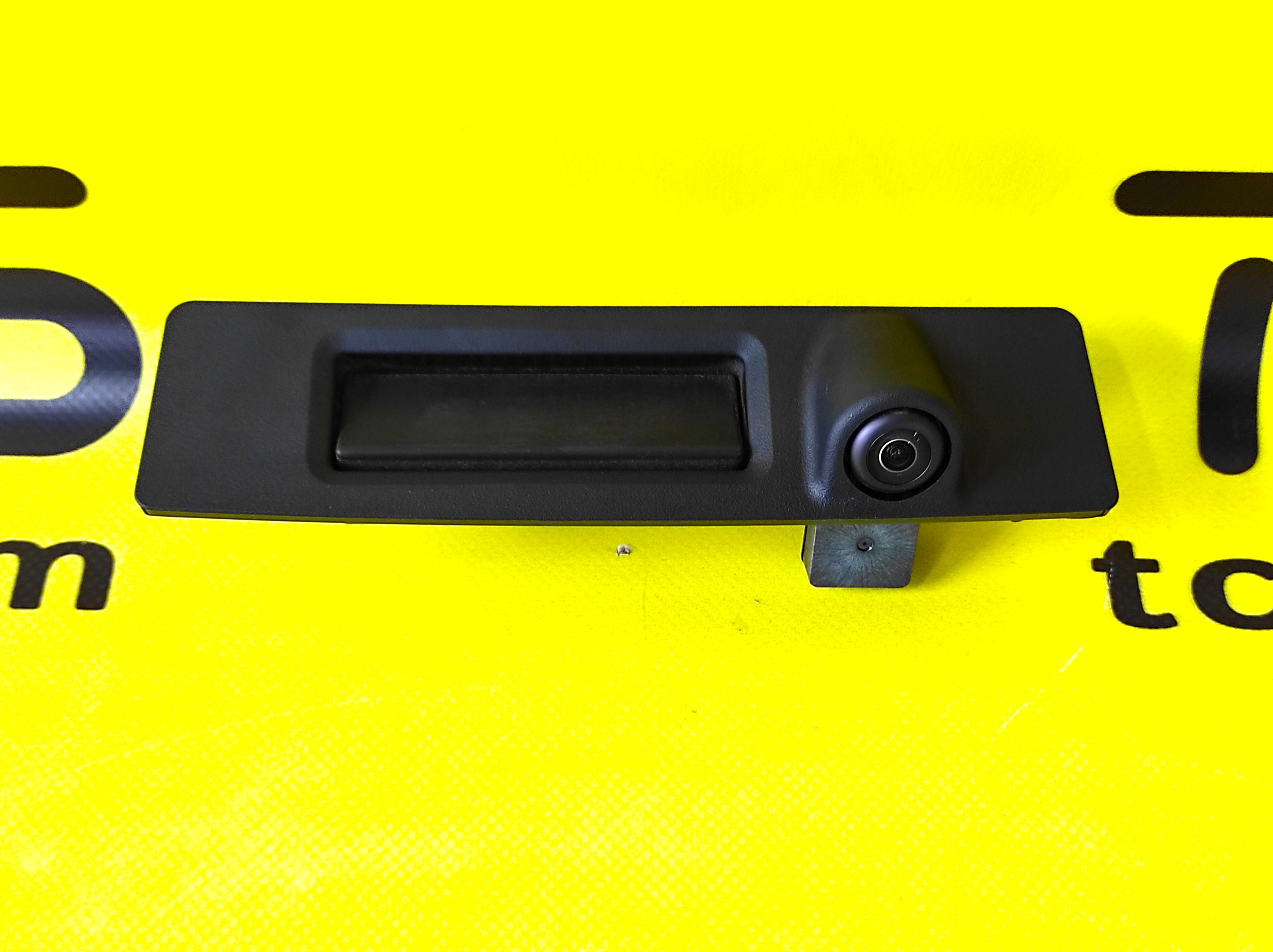 Tesla Model 3 2017-2023, Y 2020-2025 Liftgate Handle Assembly with Rearview Camera OEM (used) 1095949-00-E