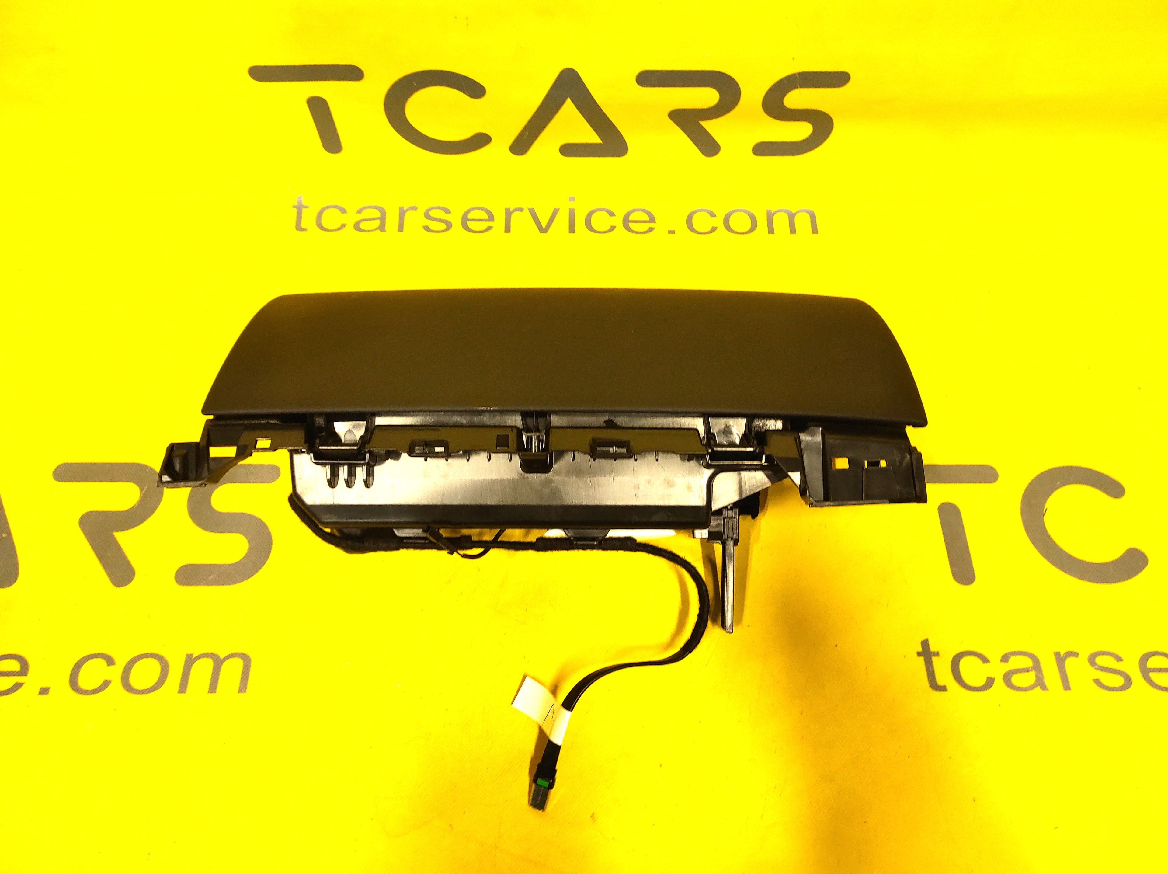 Tesla Model Y 2020-2025 Interior Equipment Elements OEM (used) 1083401-05-M