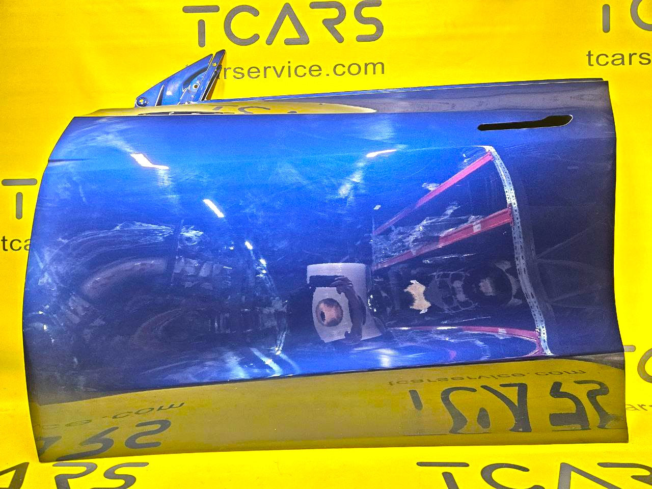 Tesla Model Y 2020-2025 Front Left Door OEM (used) 1505460-E0-A